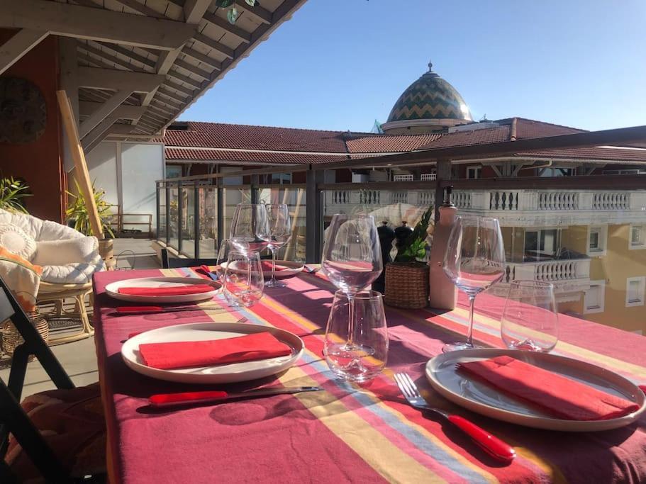 Apartment Superbe 3 Pieces Vue Mer A 2 Mn De La Plage, Terrasse, Piscine Et Parking Prive !